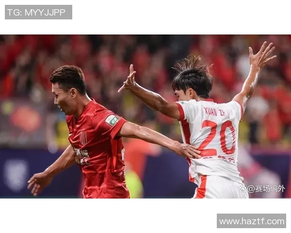 中超激战：AC米兰小胜曼联红牌争议引发全场热议与十大精彩进球回顾